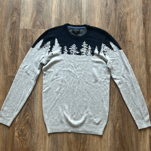 RW&CO. Sweaters - RW&CO pattern crew neck sweater